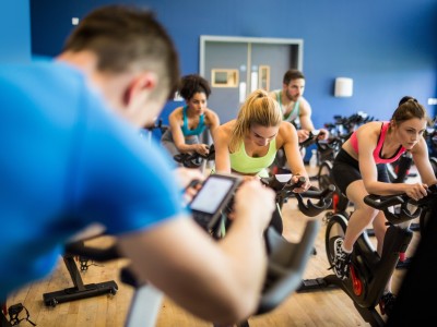 indoor cycling instructor